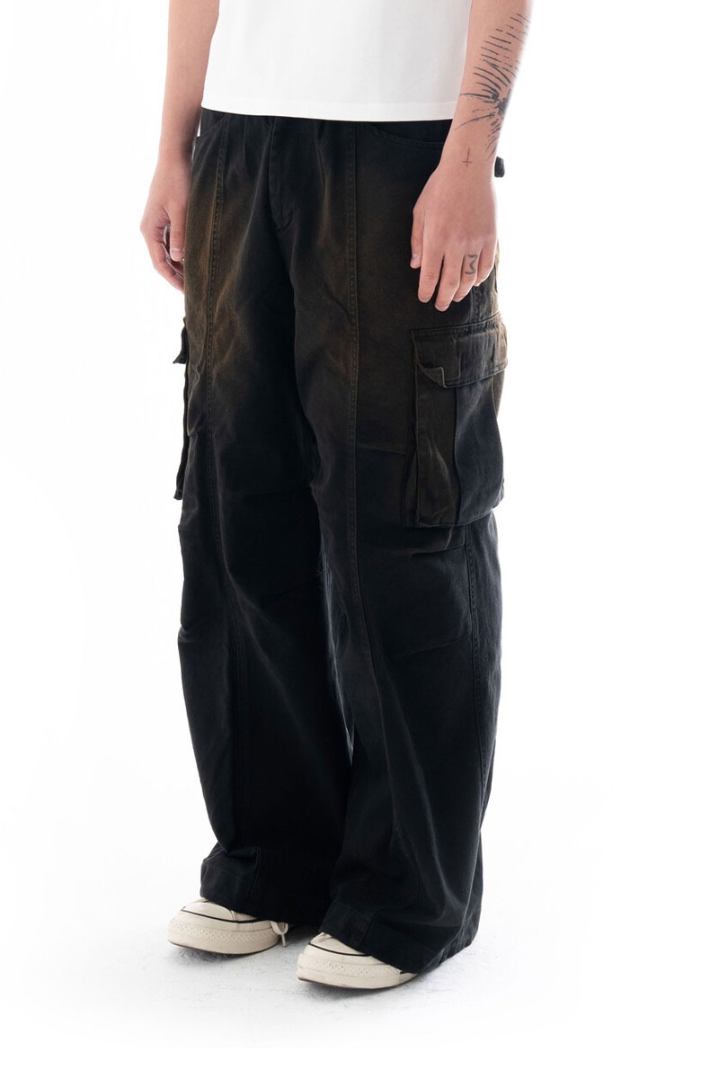 Knee Pin-tuck Wide Cargo Pants (Washed Black)